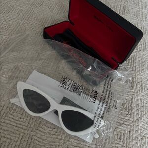 Chic White Cat-Eye Sunglasses